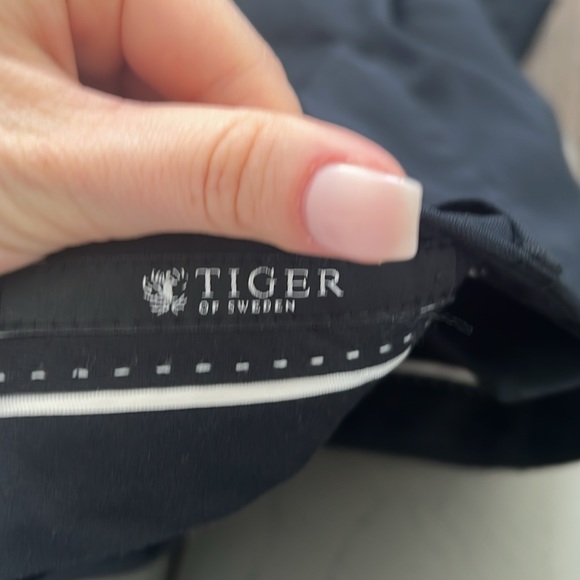 TIGER of Sweden Dress Pants Style: Nedvin - Picture 5 of 5